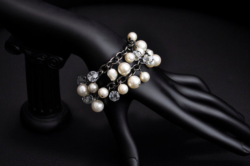 Bridesmaid ivory crystal pearl dangle drop bracelet | Bridal party gift | friendship bracelet | Bridal bracelet - aNella Designs